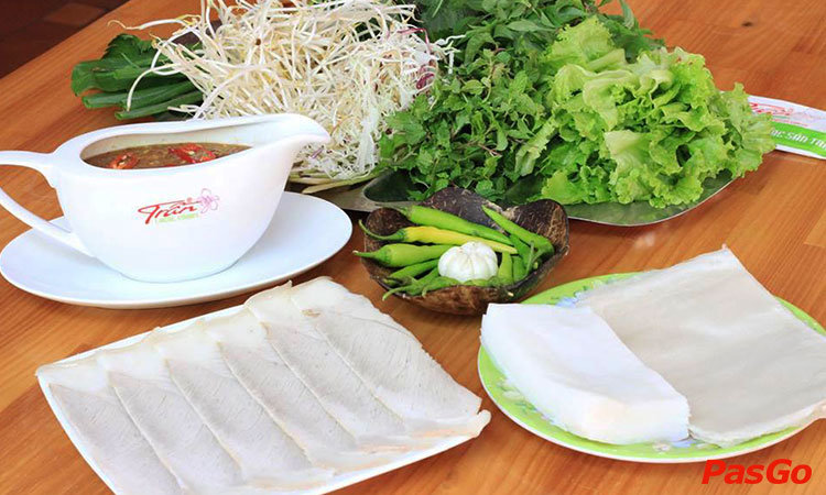 Bánh Tráng cuốn thịt heo Trần