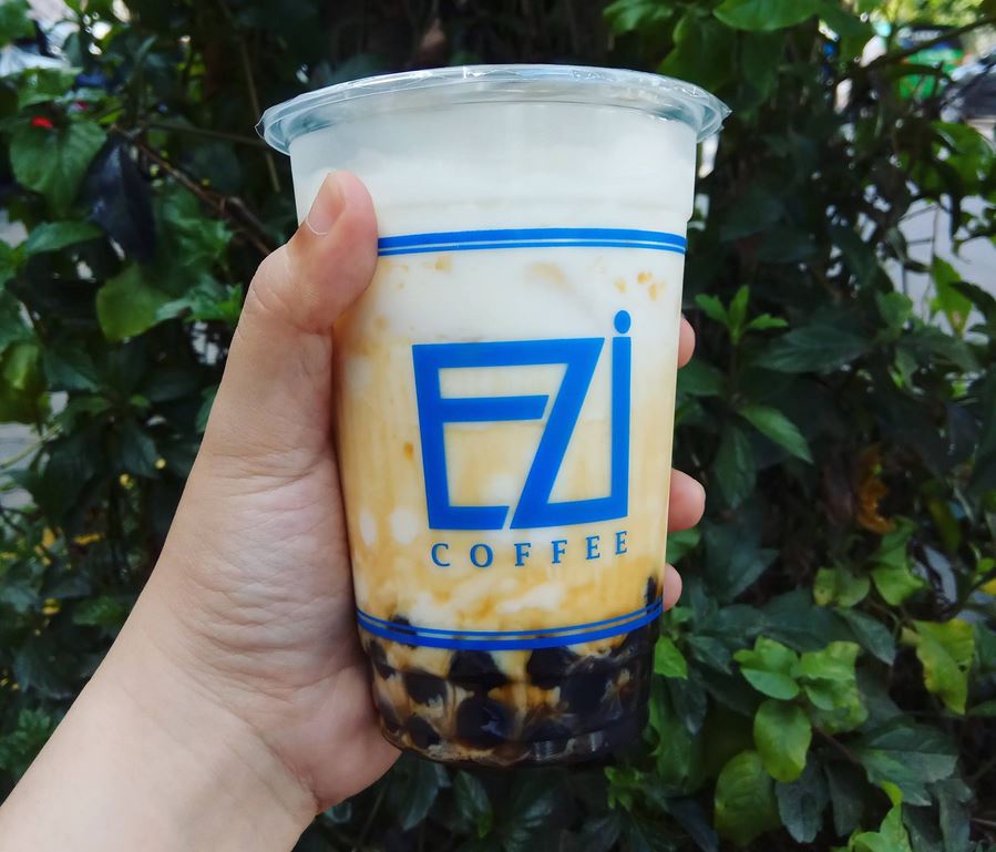 Sữa tươi trân châu đường đen EZI Coffee