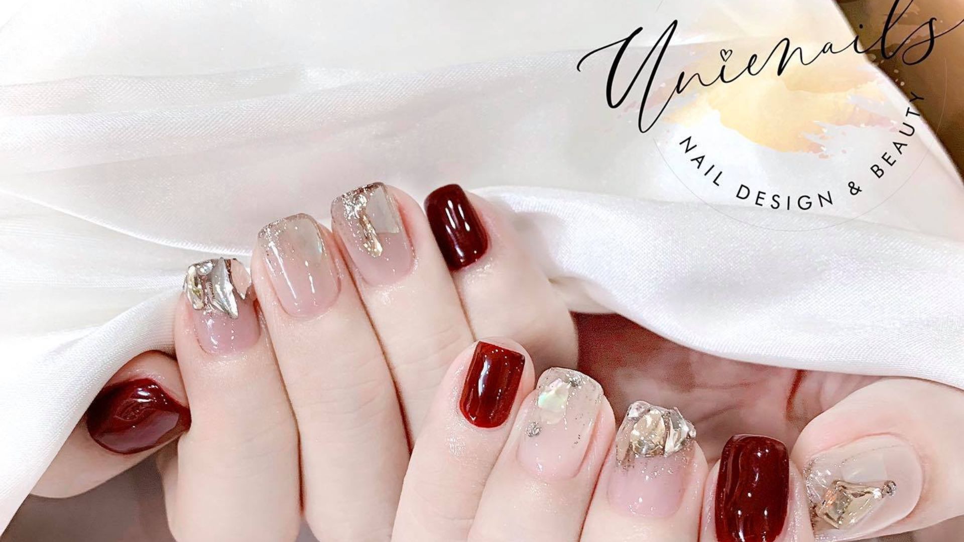 Unie Nails – Tiệm Nail Giá Rẻ tại  Đà Nẵng