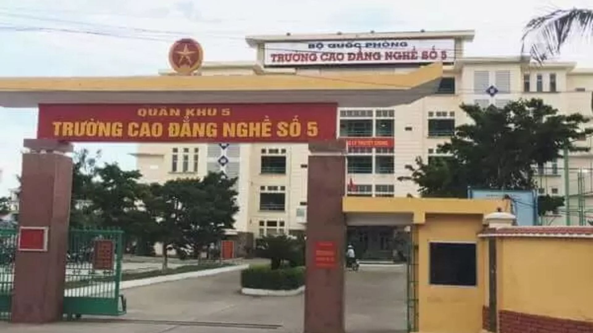 Cao đẳng nghề số 5 - Bộ QP