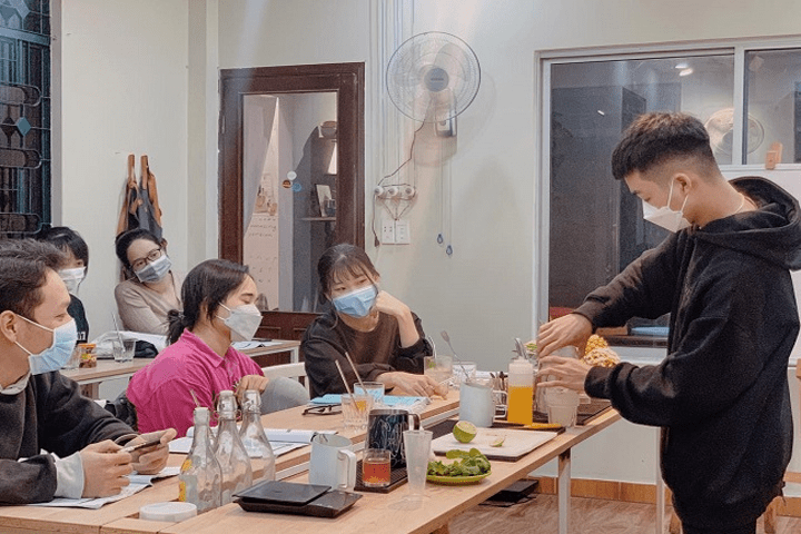 Một giờ học thực hành tại trung tâm Bacama