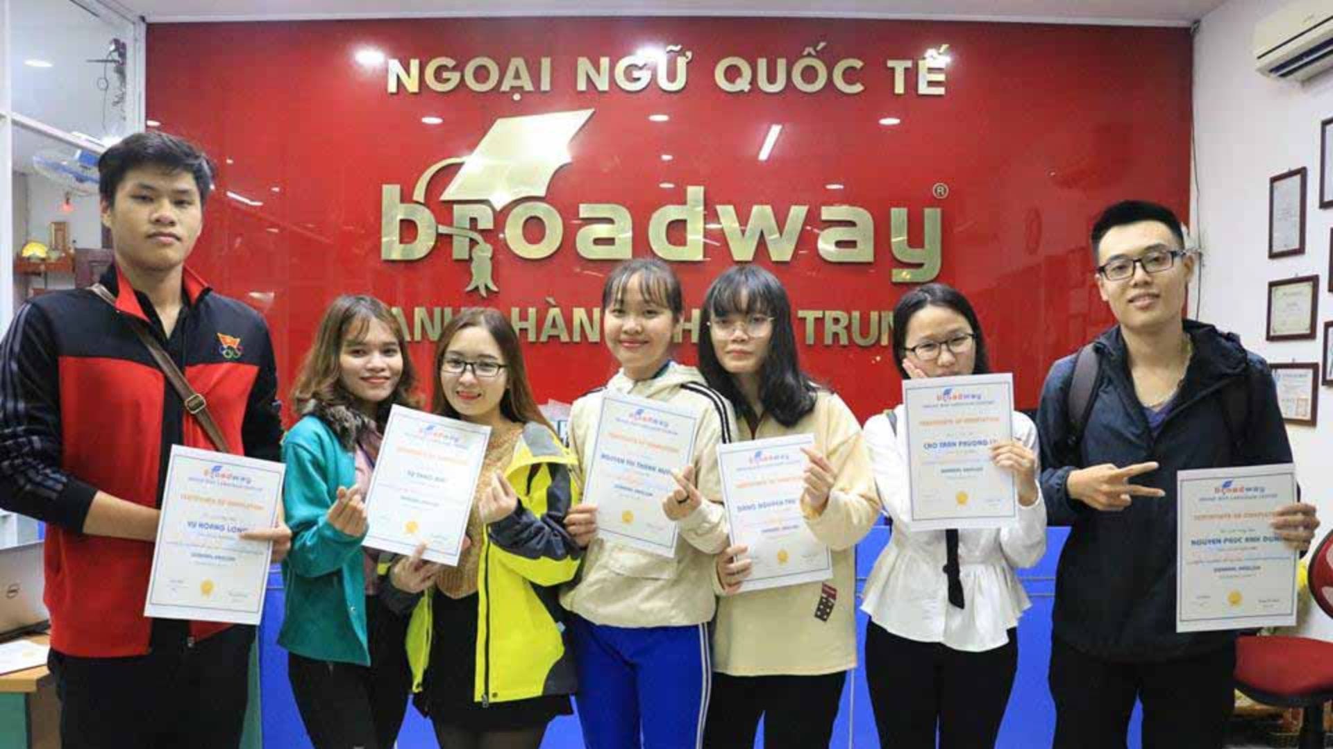 Trung tâm tiếng Anh Broad Way - Trung tâm Toeic Đà Nẵng chất lượng 