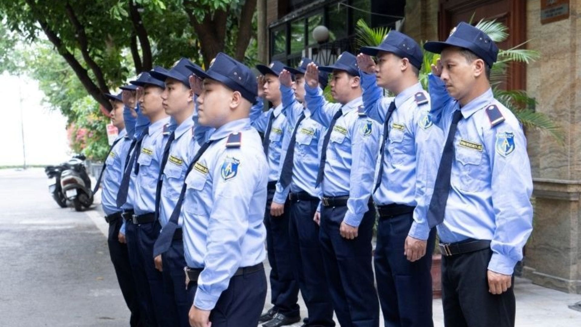 Công ty bảo vệ PMV Group