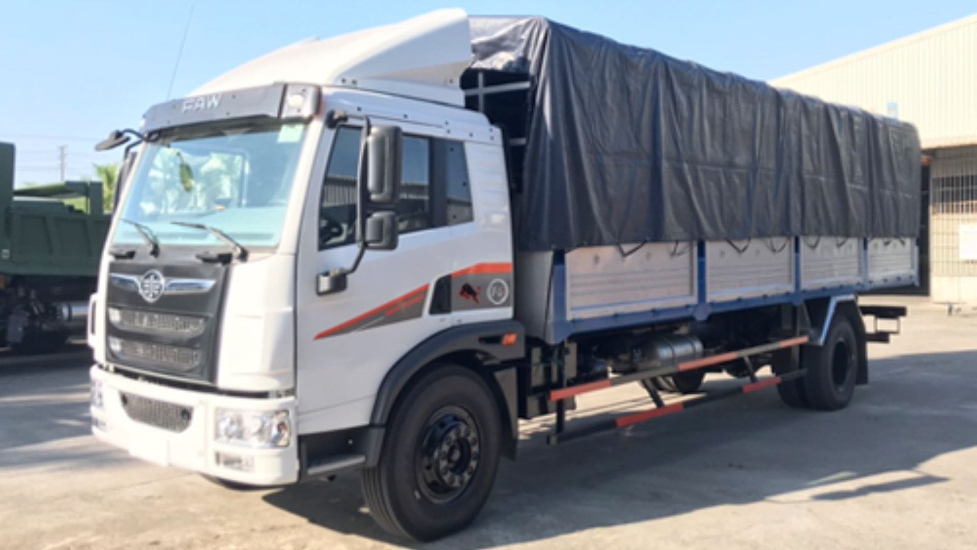 Công ty vận tải Thuận Tiến 24/7 - Dịch vụ taxi tải Đà Nẵng chống thấm trần nhà chuyên nghiệp 