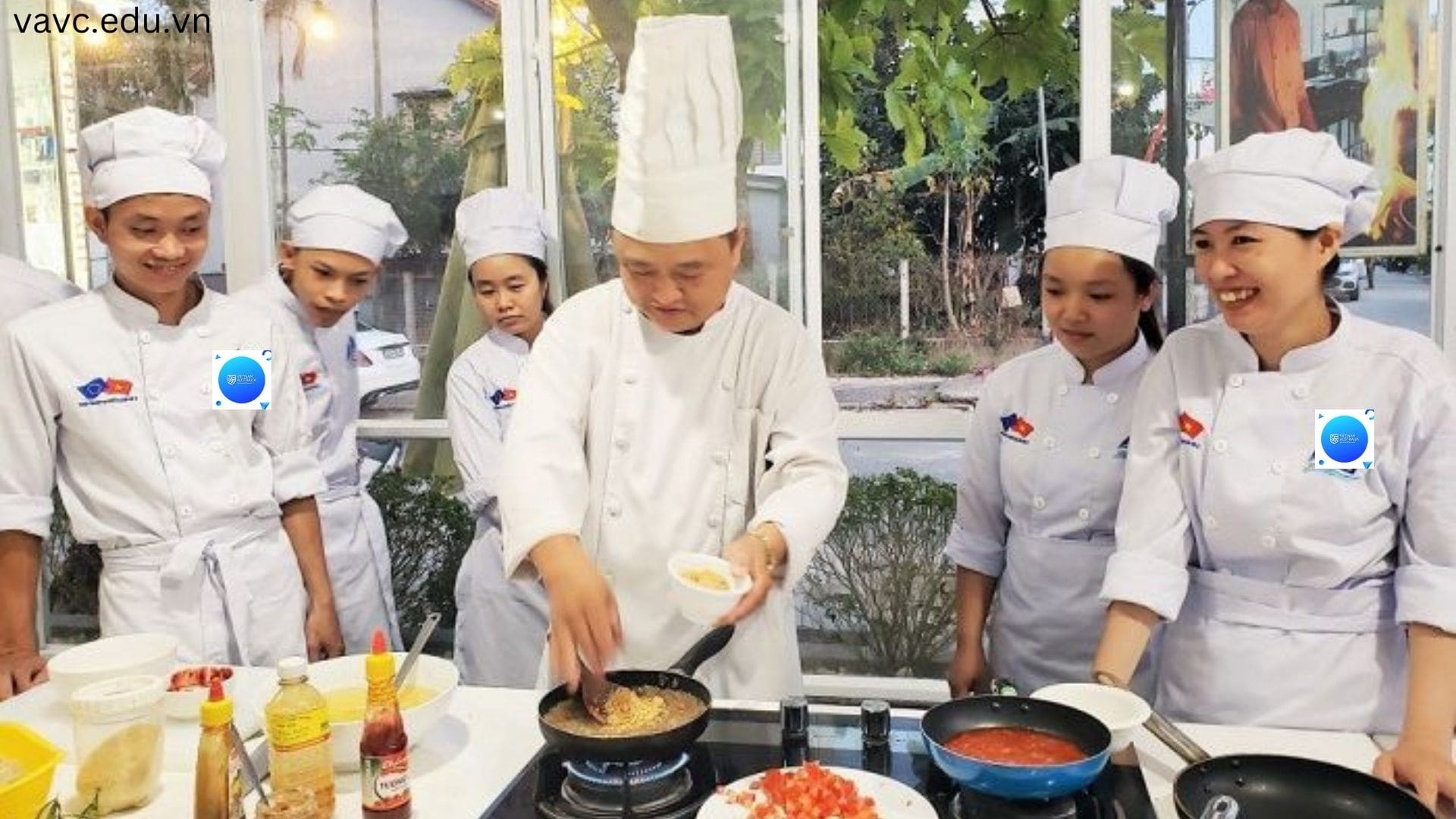 Trường Cao Đẳng nghề Việt Úc - Địa chỉ đào tạo bếp Đà Nẵng chuyên nghiệp