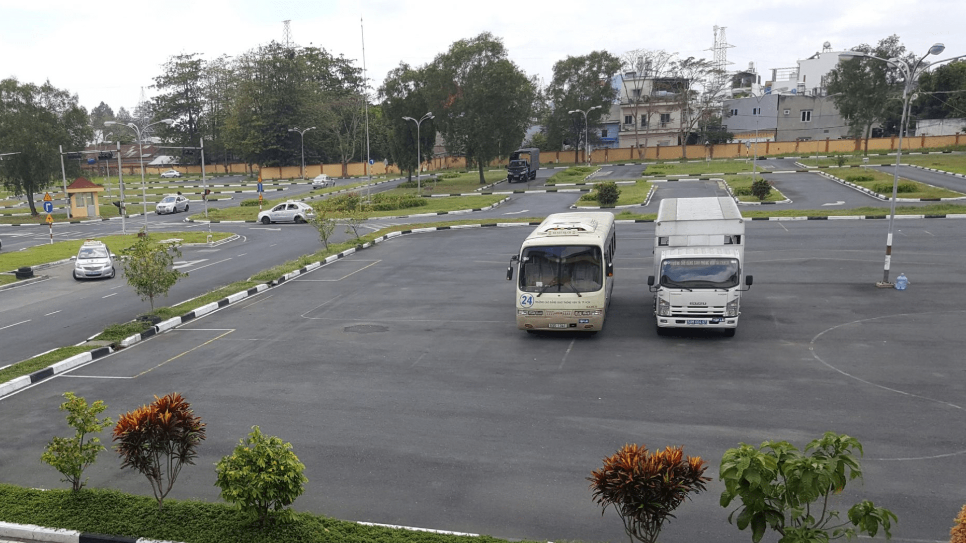 Trung tâm Đào Tạo Lái Xe Khuê Mỹ