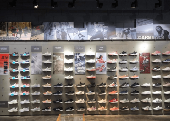 Địa chỉ chuyên cung cấp giày Sneaker Đà Nẵng chất lượng